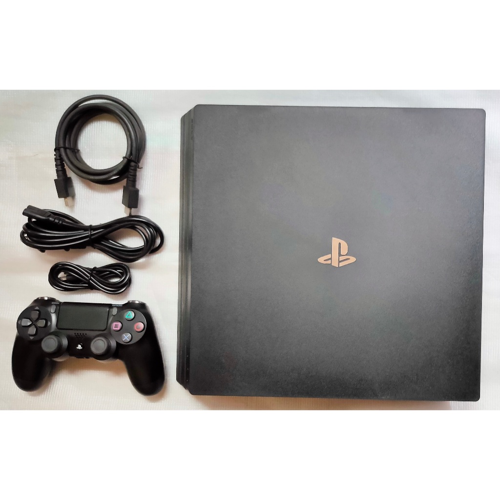 PS4 PRO 7218 1TB 12.00 9
