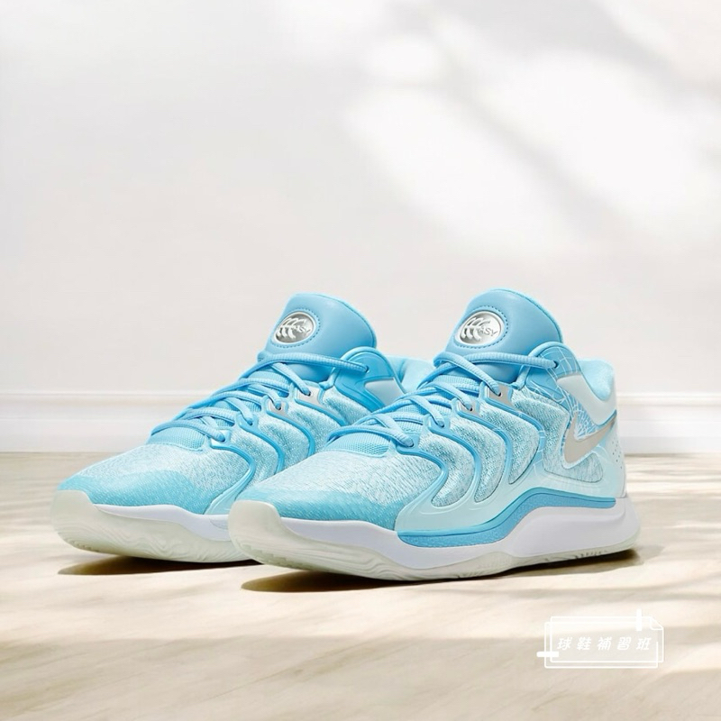 Nike KD 17 Christmas - Dec 2024 - FZ1525-400 - KicksOnFire.com