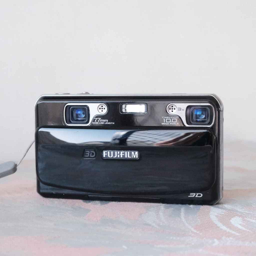 Fujifilm FinePix W1 3D CCD 數位相機(可模擬底片色調) | 蝦皮購物