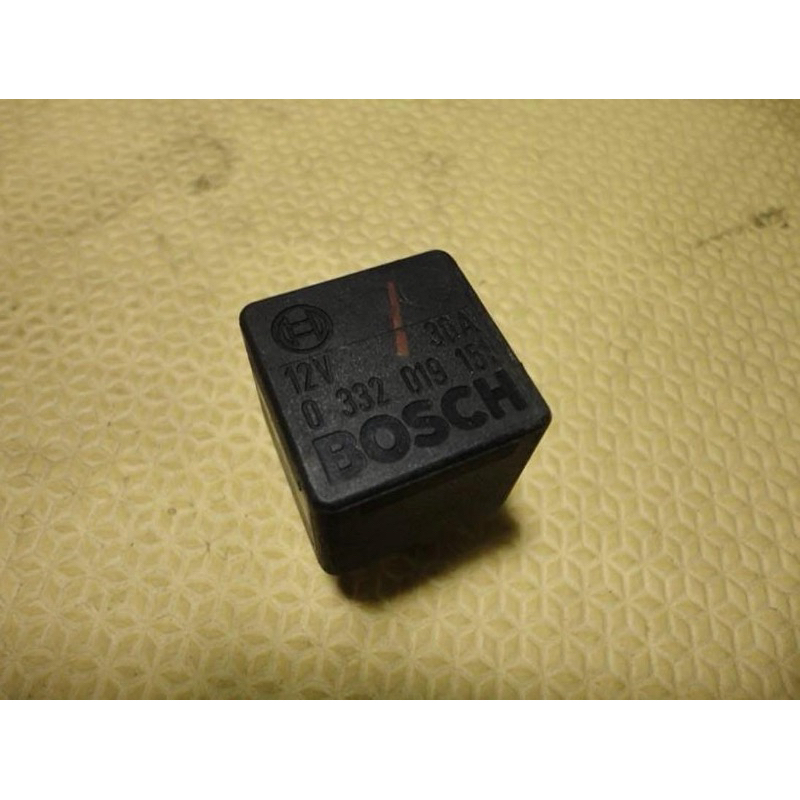 保時捷 Porsche 繼電器 BOSCH 0332019151 (編號:P1343) | 蝦皮購物