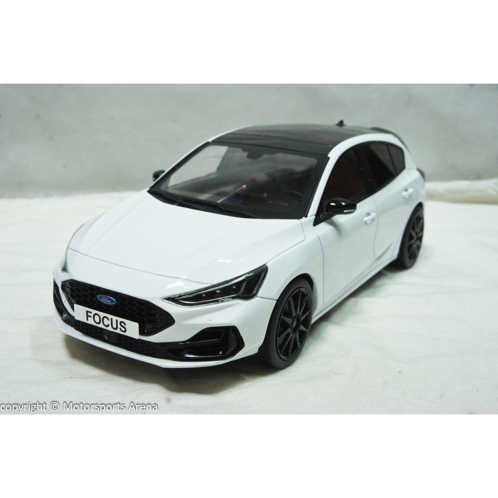 Ford Focus ST, grün, 2022, 1:18, MCG | Model Car World