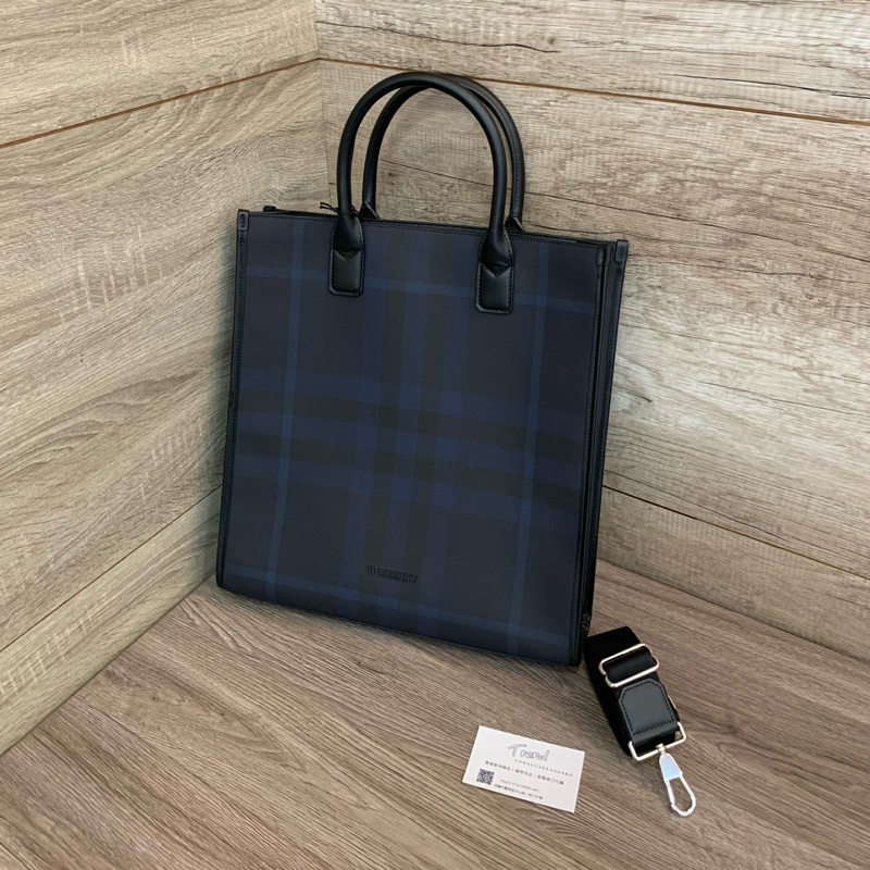 Trend國際精品 Burberry Denny 經典英倫格紋直立式托特包 公事包 海軍藍色 | 蝦皮購物