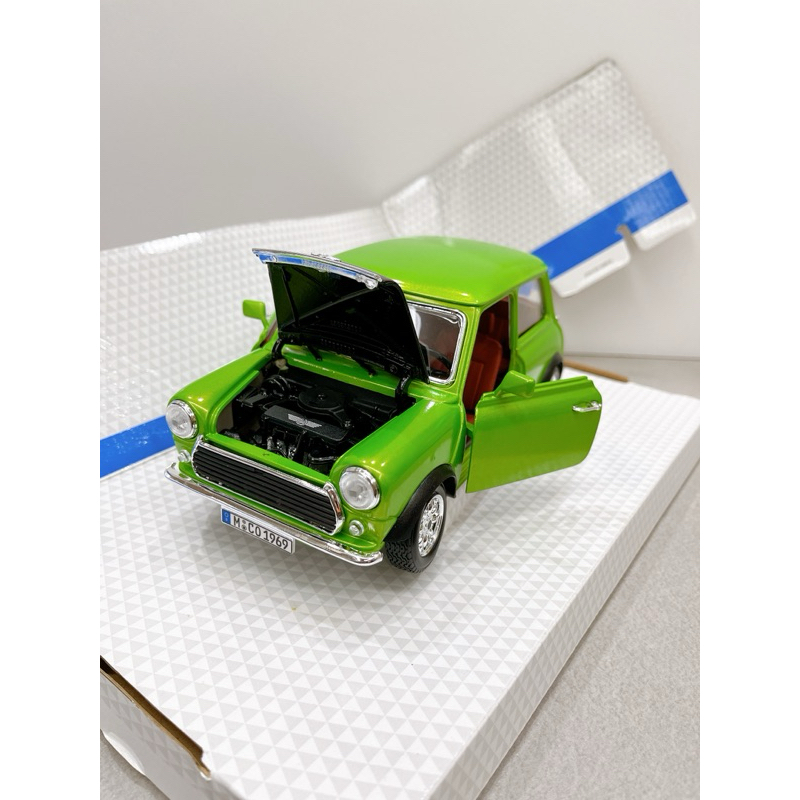 Avis BBurago Modèle réduit de voiture : Mini Cooper 1969 : Echelle 1/18