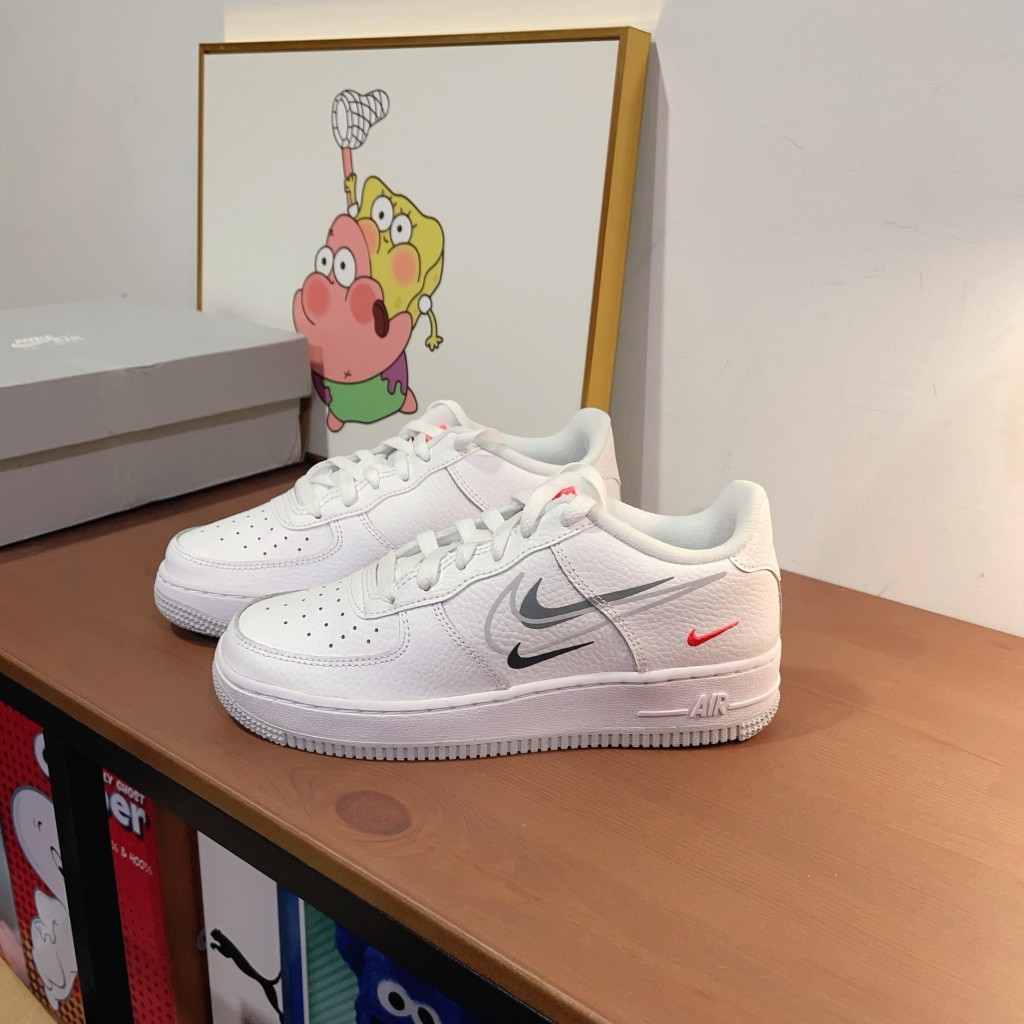 Sugar_tw - 現貨 Nike Air Force 1 歐美限定款 多勾 白色 刺繡 AF1 DO6486-100 | 蝦皮購物