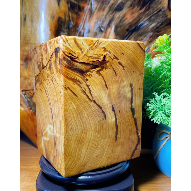 創作素材］台灣黃檜金磚六面滿透光紅油線鐵絲格閃瘤花，聚寶盆擺件多用