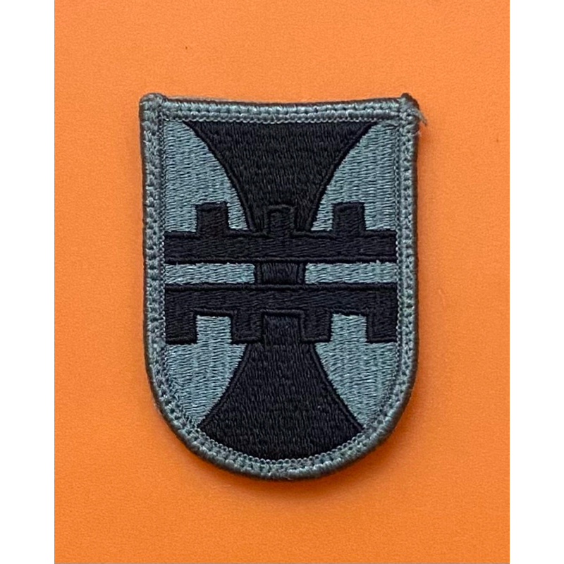 （22）美軍公發 UCP 通用數位迷彩 陸軍 第412戰區工程師司令部 臂章 US ARMY ACU 全地形數位迷彩 | 蝦皮購物