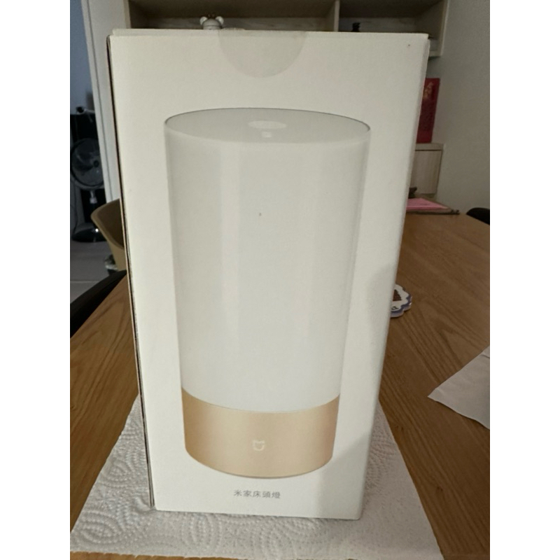 小米 MJCTD01YL 金色 米家床頭燈 Yeelight LED 床頭燈 台版 一代 只拆封檢查過 | 蝦皮購物