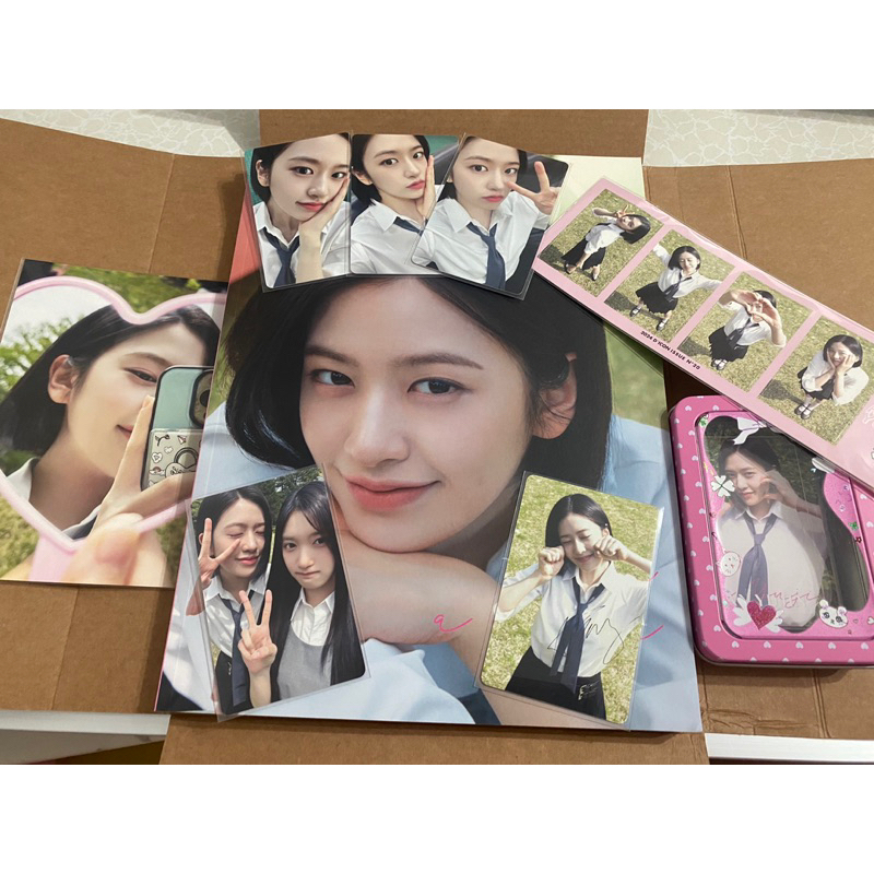 IVE 2024 DICON 安兪真款含特典卡雜誌寫真小卡Yujin 明信片人生四格