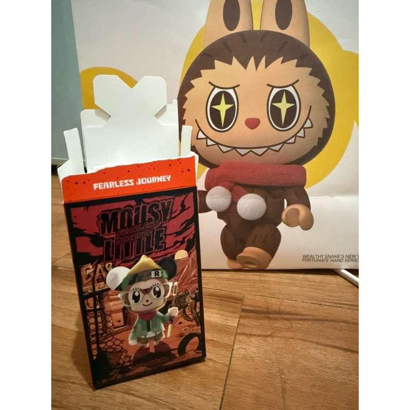 STAYREAL フィギュア MOUSY LITTLE ⭐︎by 阿信×不二良⭐︎ Mousy Little STAYREAL 鼠小小不二良五月天公仔| 蝦皮購物