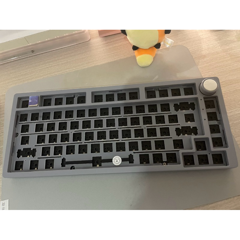 【二手便宜出】LEOBOG Hi75 鋁坨坨機械鍵盤套件75配列Gasket結構客制化有線電競 | 蝦皮購物