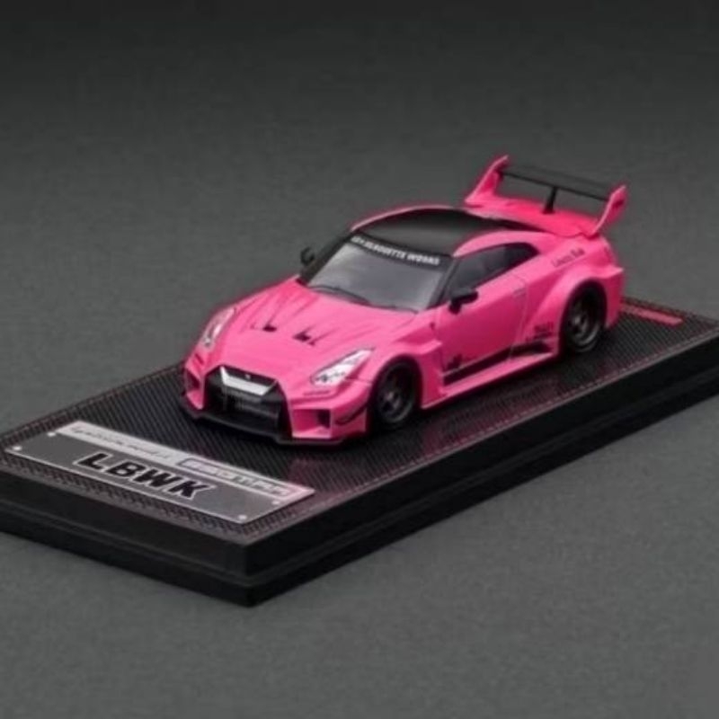 IG Model 1:64 樹脂車 全新未拆封 LBWK 剪影寬體版 Nissan GT-R R35 桃粉色塗裝 | 蝦皮購物