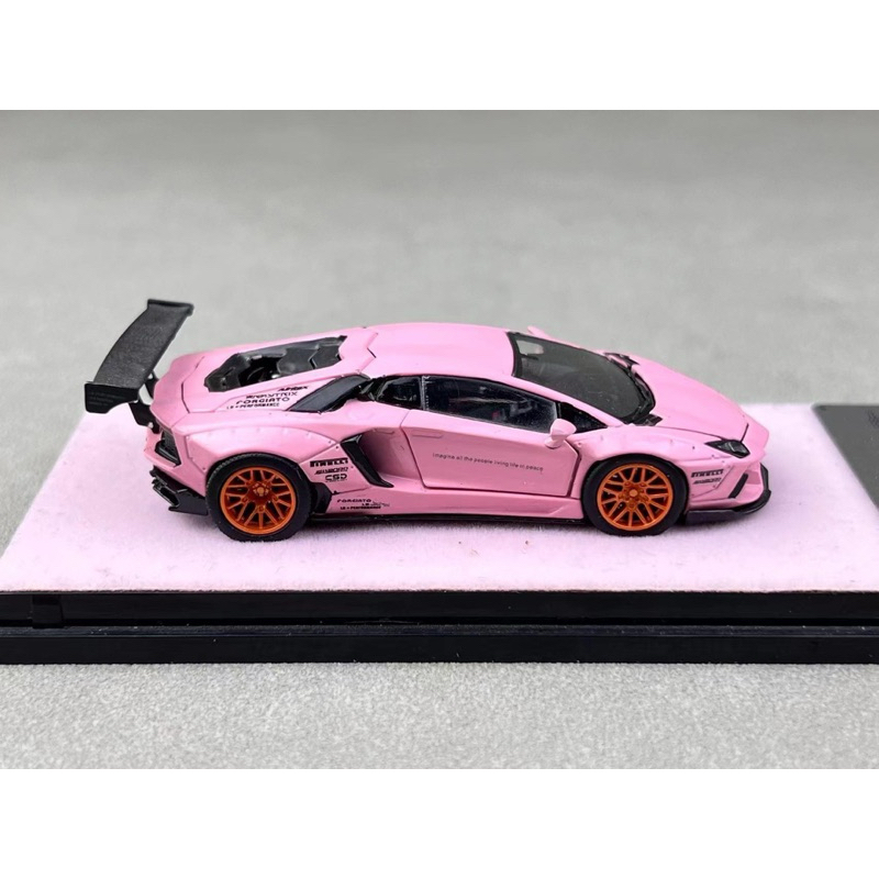 阿爾法>PGM 1/64 Lamborghini Aventador LP700-4 合金全可開透明 阿爾法>PGM 1/64 Lamborghini Aventador LP700-4 合金全可開透明