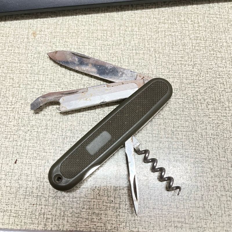 [沐沐屋]victorinox 維氏 西德 毛瑟 瑞士軍刀 MAUSER 108mm | 蝦皮購物