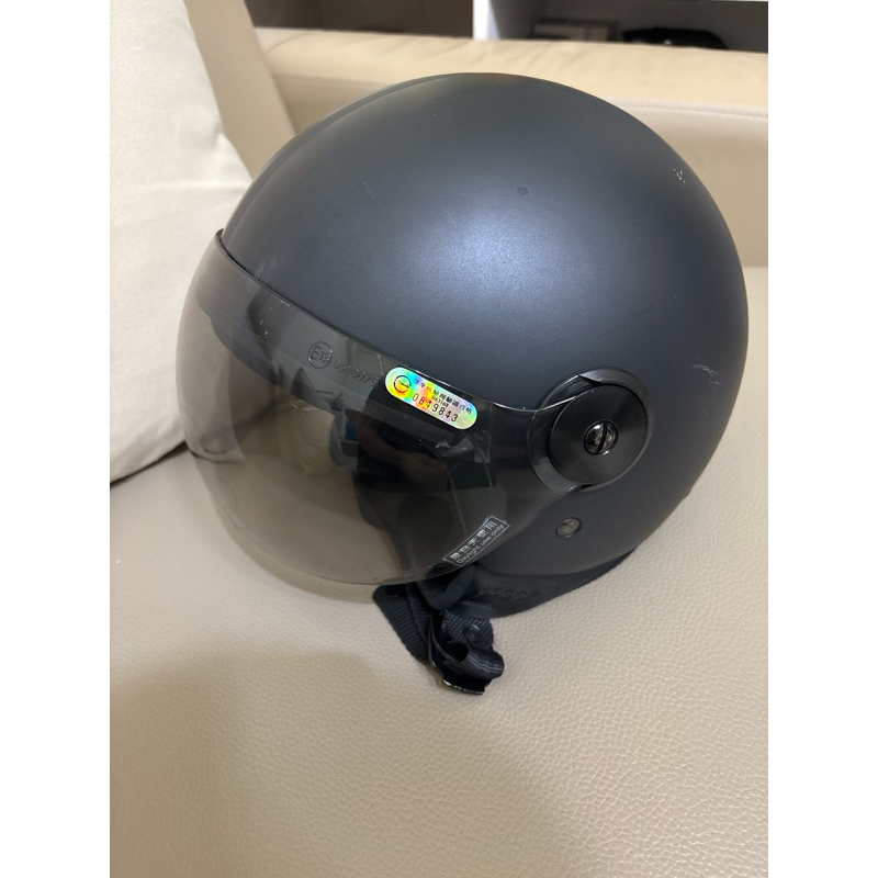 都有固定在清洗Gogoro 安全帽 PN-781M L號 | 蝦皮購物