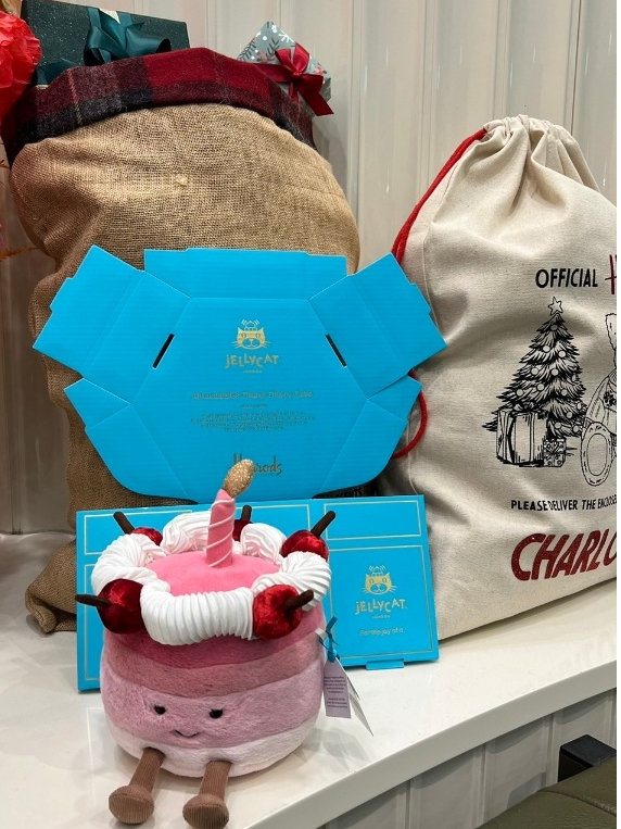New ็็พไพ่ฅฒ๏ผHarrods x Jellycat London ๆซปๆก่็ณ้ๅฎไธๅธ New ็็พไพ่ฅฒ๏ผHarrods x Jellycat London ๆซปๆก่็ณ้ๅฎไธๅธ
