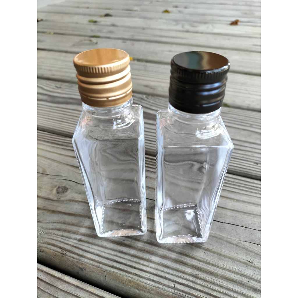 《興富大行》瓶瓶罐罐【台灣玻璃製造小酒瓶調味方瓶100cc】咖啡瓶酒瓶飲料瓶調味瓶 | 蝦皮購物