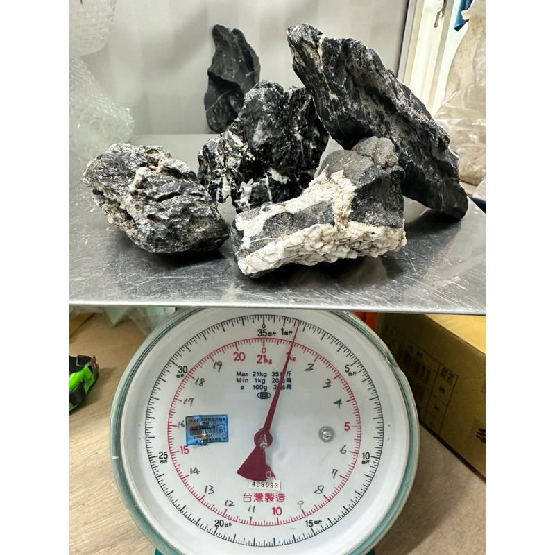 青龍石，1kg單位49元🏆水族首選，尺寸:特大、大、中、小，魚缸裝飾