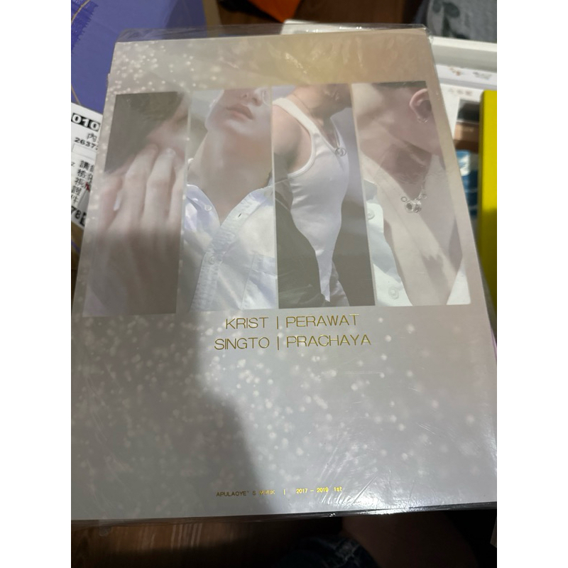 kristsingto 写真集 新品未開封　セット kristsingto 写真集 新品未開封 セット Amazon.co.jp