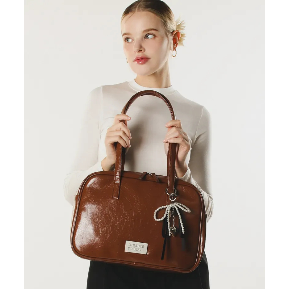 ◆masmarulez◆ 304 leather pouch shoulder bag Silver 501155 304 leather pouch shoulder bag _ Silver : Masmarulez [마스마