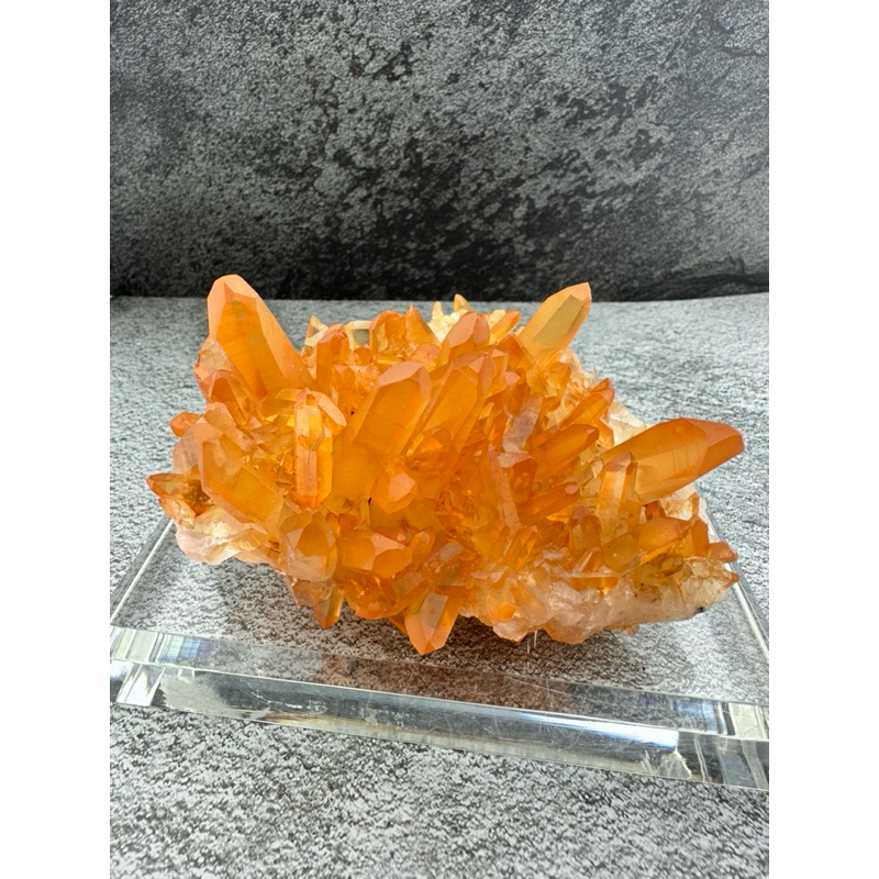 橘　 水晶 樂石】天然巴西🇧🇷 Tangerine Quartz橘子水晶收藏級礦物在台現貨