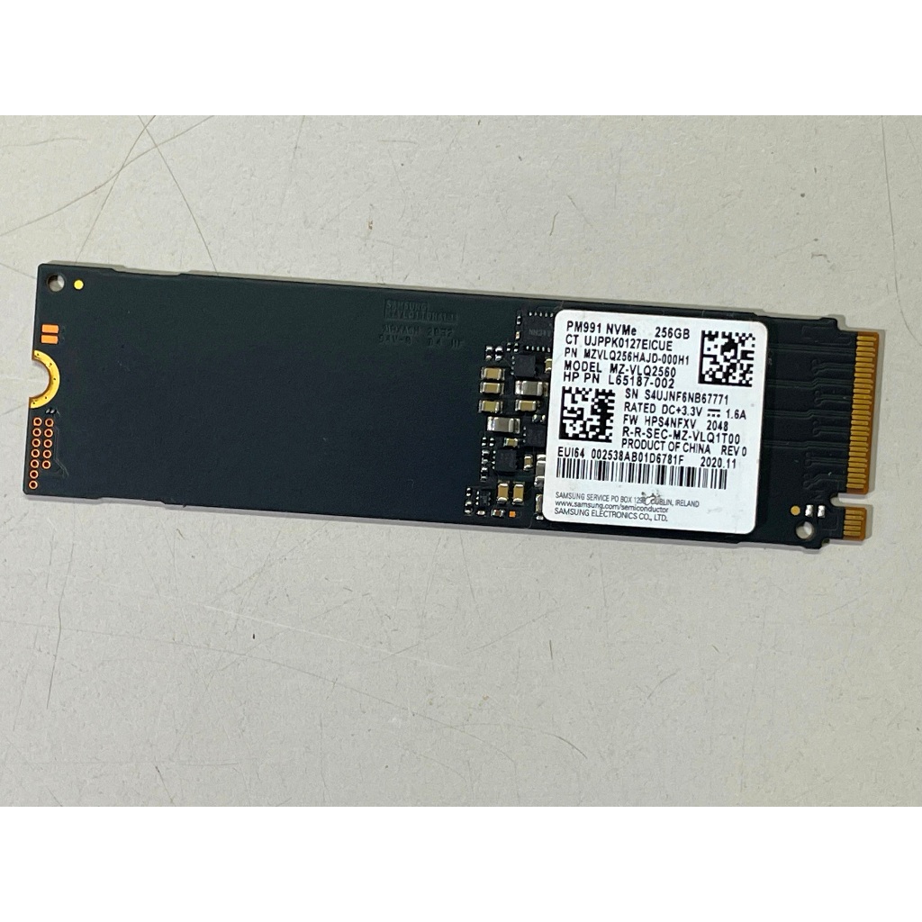三星Samsung MZVLQ256HAJD 256GB PCIe NVMe M.2 2280 SSD 固態硬碟
