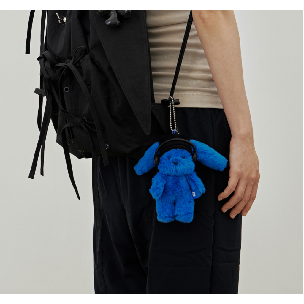 NewJeans x Coller HOW SWEET 官方週邊商品 後背包 收納包 兔兔收納包 兔兔娃娃 BUNNY | 蝦皮購物