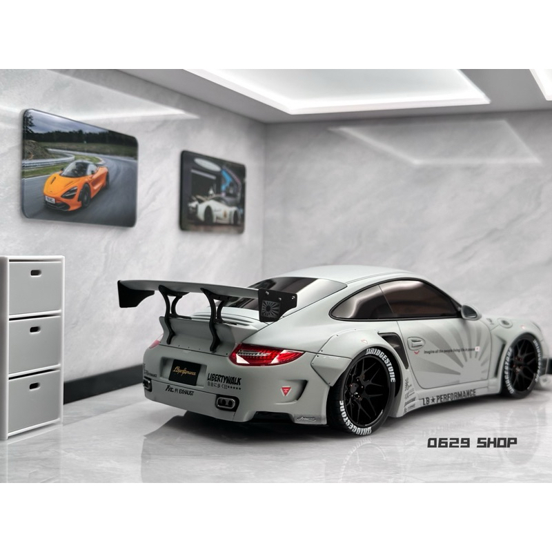 1/18 PORSCHE 911 LB Performance 997 保時捷模型車寬體版收藏品超跑 