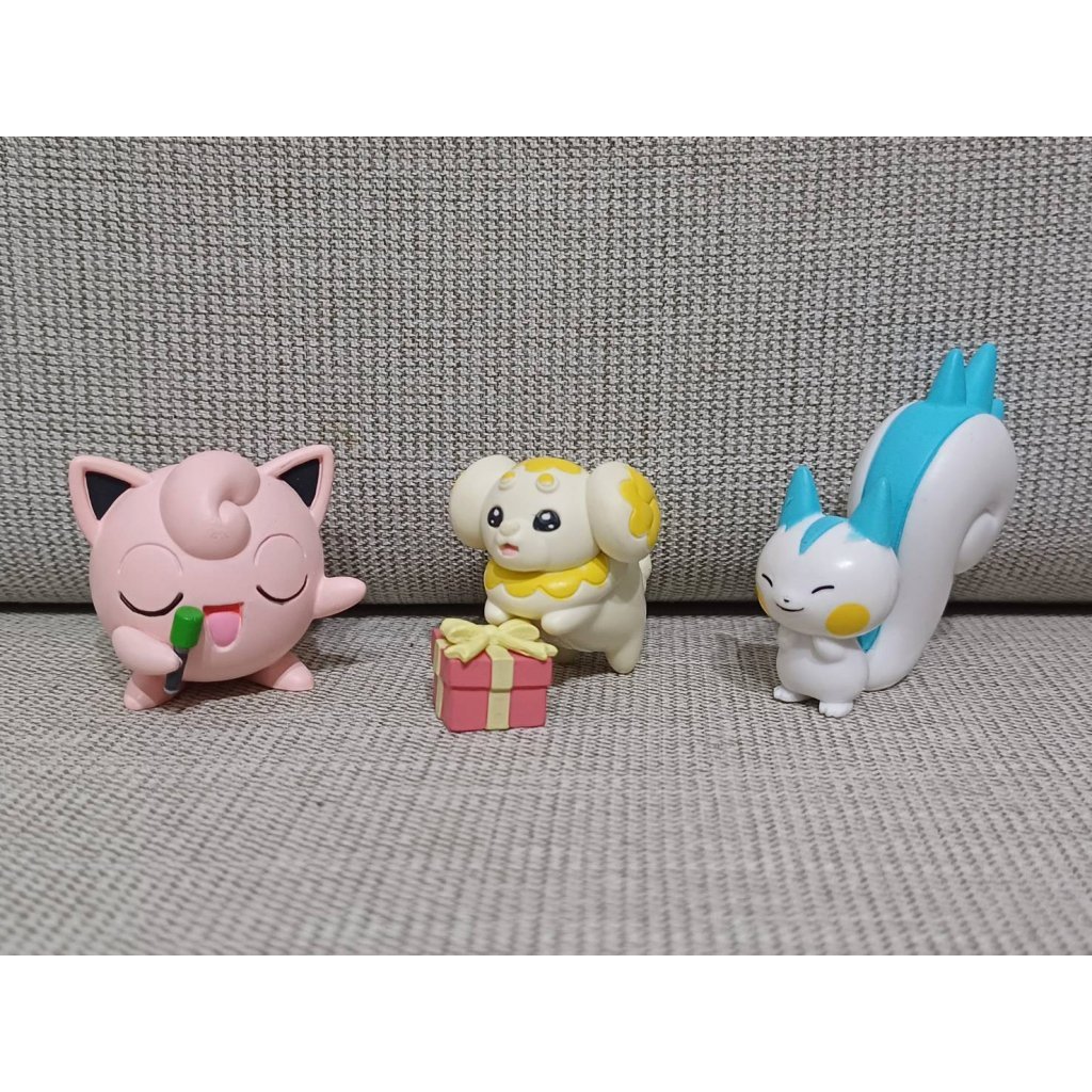 T-ARTS 神奇寶貝 寶可夢 扭蛋 公仔 特技 胖丁 禮物 狗仔包 蹭蹭 帕奇利茲 | 蝦皮購物