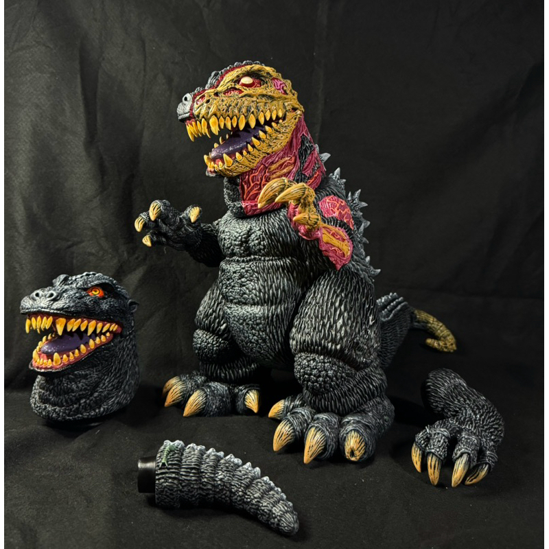 一吳爾羅柑仔店一 2024年 可動 全球750體 MONDO James Groman 殭屍 喪屍 哥吉拉 高30 | 蝦皮購物