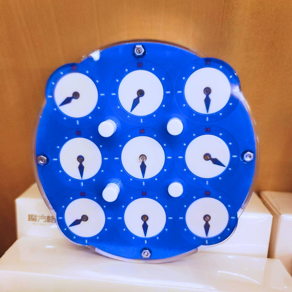 【小資老闆】魔方格 MoFangGe 奇藝 傳世魔錶 益智玩具 競賽 磁力中柱 clock WCA比賽 魔錶 | 蝦皮購物