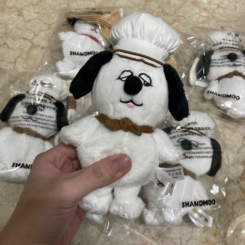 【現貨】山莫 成都限定Olaf 掛件 吊飾 歐拉夫 奧拉夫 史努比 snoopy PEANUTS 紙袋 廚師 熊貓 | 蝦皮購物