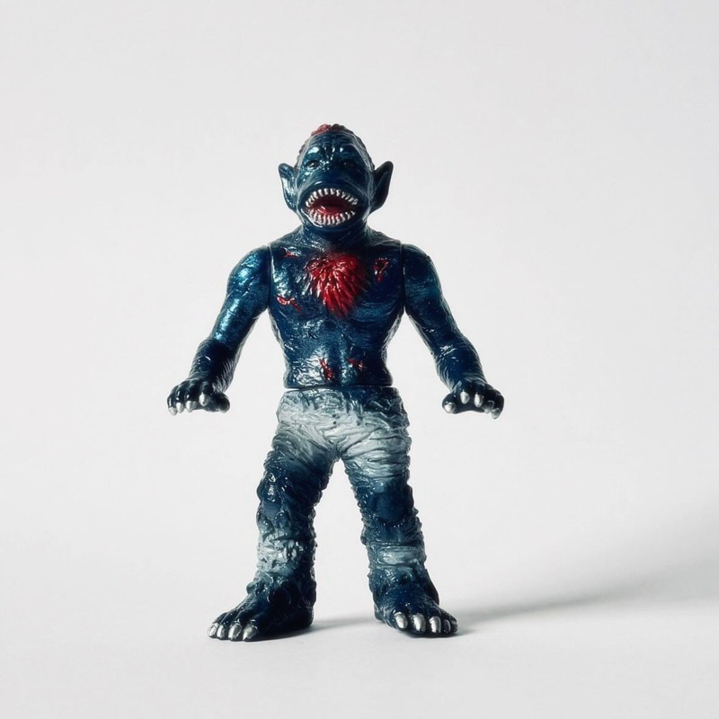 フューチャーモデルズ楳図かずお版ウルトラマンソフビドドンゴ