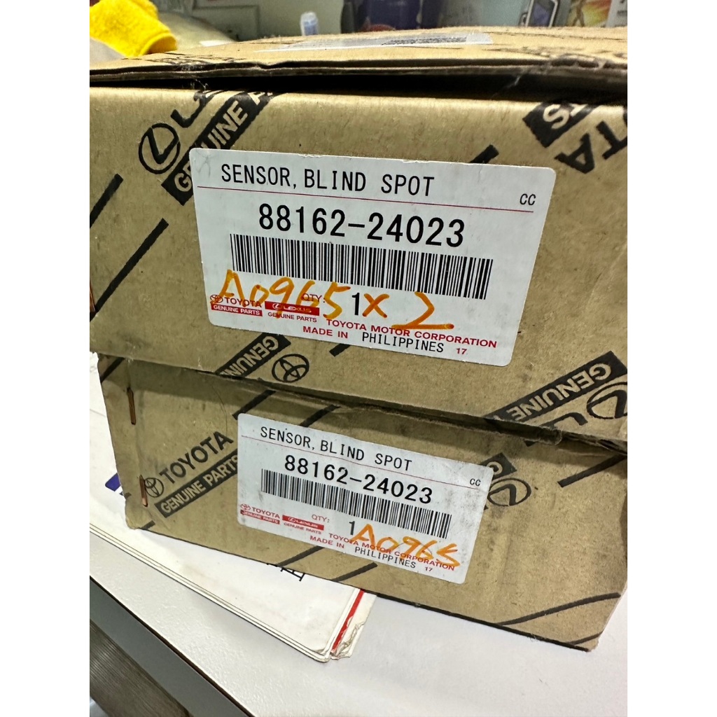 車庫小舖日本原廠BSM 盲點偵測RC F NX200T RAV4 88162-0W381 88162