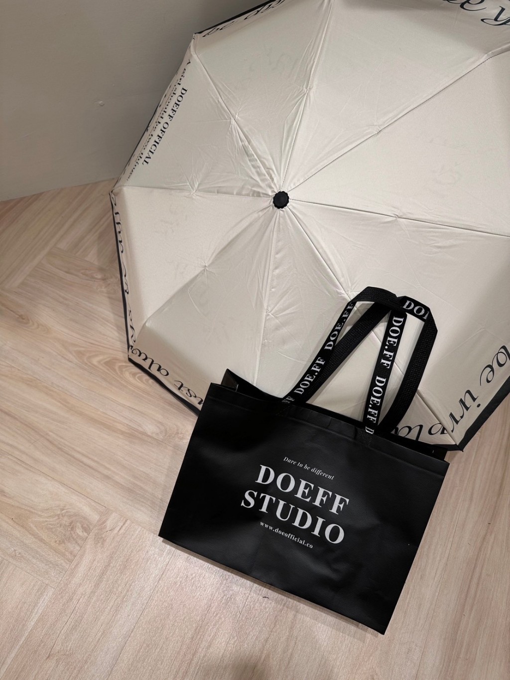 [DOEFF] 品牌環保購物袋 手提袋 環保袋 防塵袋 不織布 購物袋 袋子 防水袋 禮品袋 | 蝦皮購物