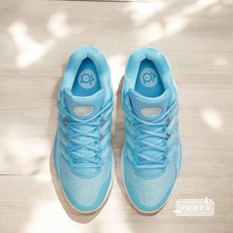 球鞋補習班NIKE KD 17 XMAS PE EP 冰藍聖誕節雪花緩震籃球鞋KD17