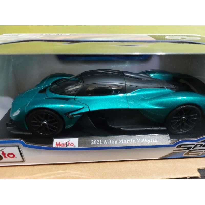 Maisto 1:18 Scale 2021 Aston Martin Valkyrie Model Car In Stock