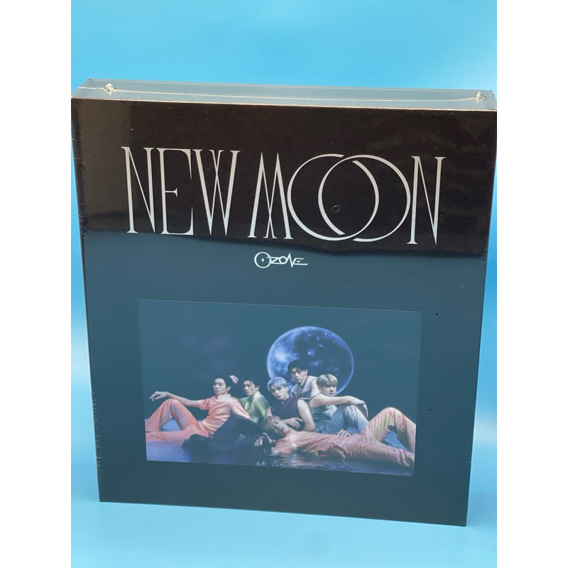 Ozone New Moon 預購限量精裝二手無卡 | 蝦皮購物