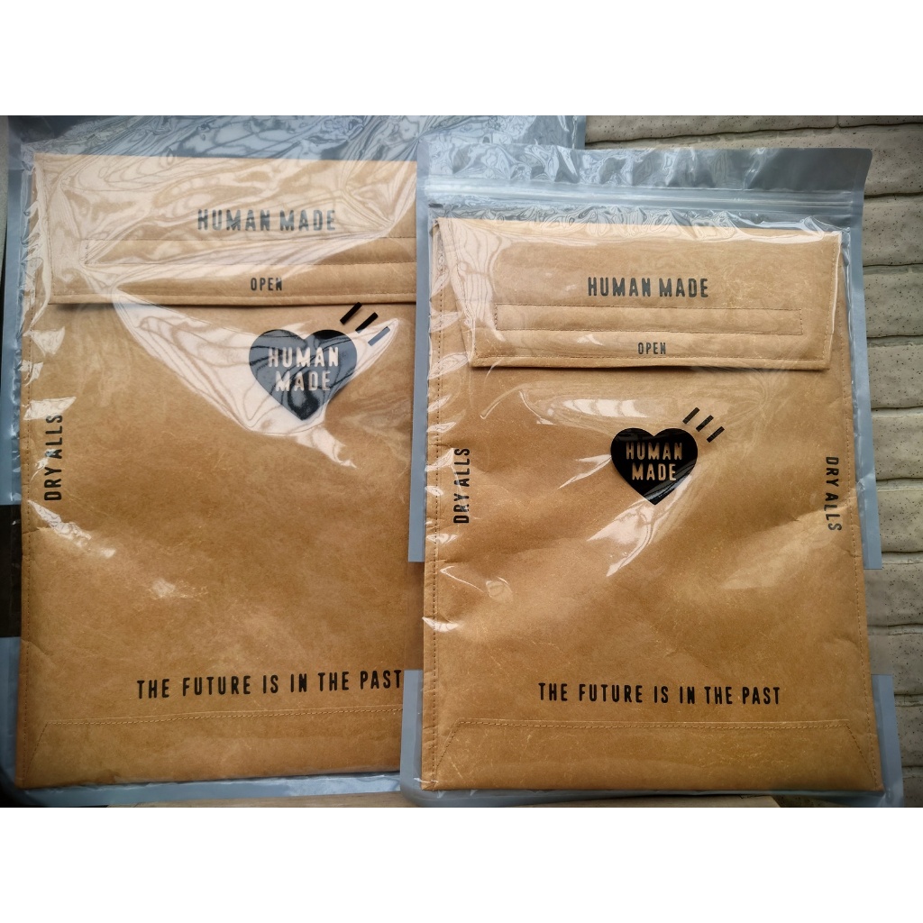 現貨*全新正品HUMAN MADE PC/TABLET SLEEVE筆電平板收納包14吋 現貨*全新正品HUMAN MADE PC/TABLET SLEEVE筆電平板收納包14吋