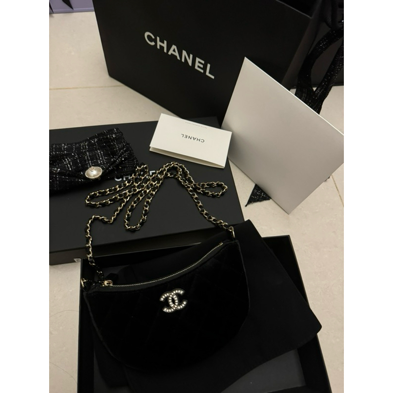 香奈兒年度vip禮月牙包 | 蝦皮購物