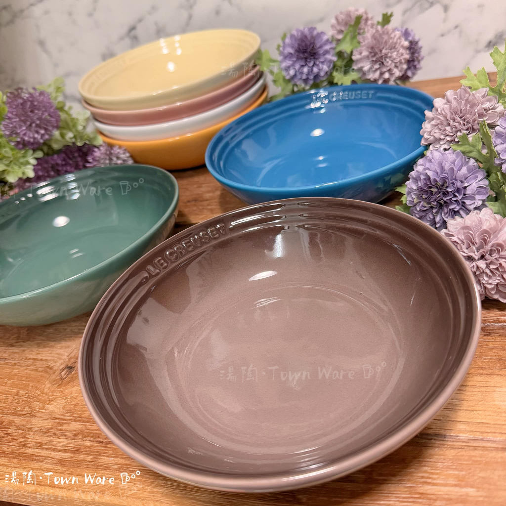 Le Creuset 碗 穀片碗 丼飯碗 炒飯碗 麵碗 拉麵碗 18公分綠光森林 馬賽藍 雪花白 初花 火紅辣椒 現貨 | 蝦皮購物