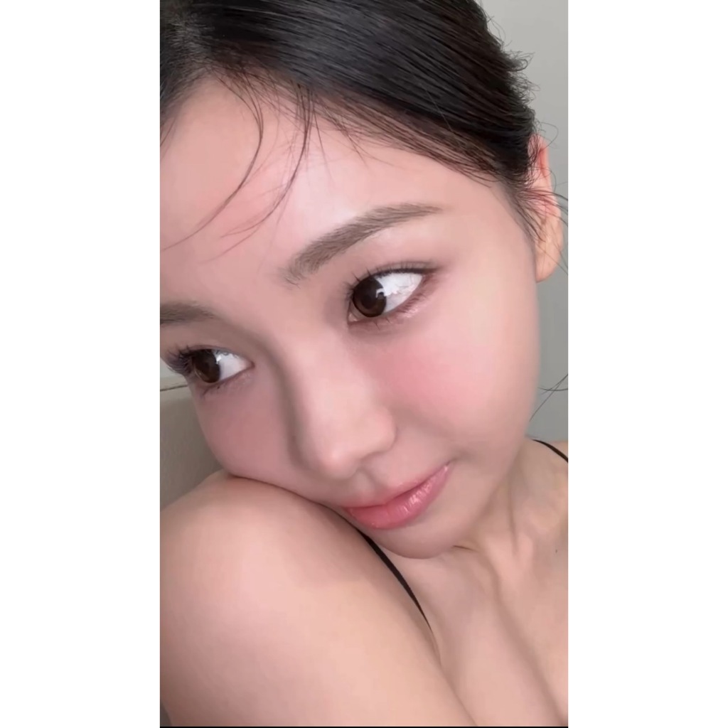 韓國清潭洞朴敏敬大師第四彈！液體腮紅[柔弱]+打亮盤[軟枕柔粉]+眼影筆[棉花糖] | 蝦皮購物