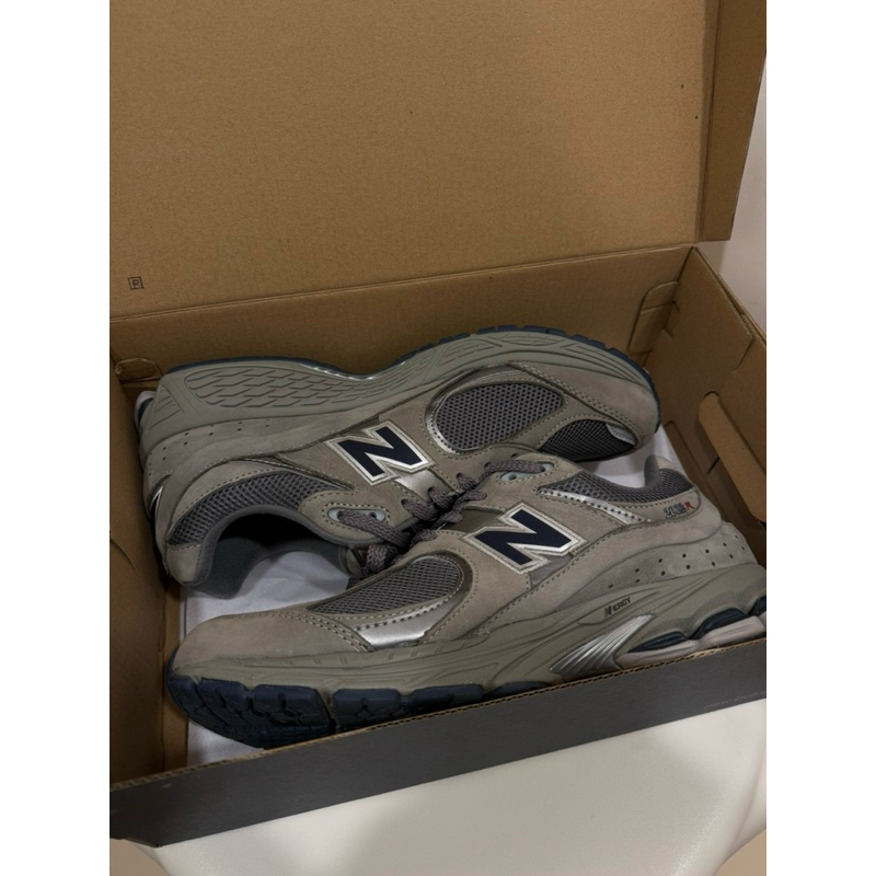 二手 New Balance 2002ra US10.5 28.5cm NB 2002r | 蝦皮購物