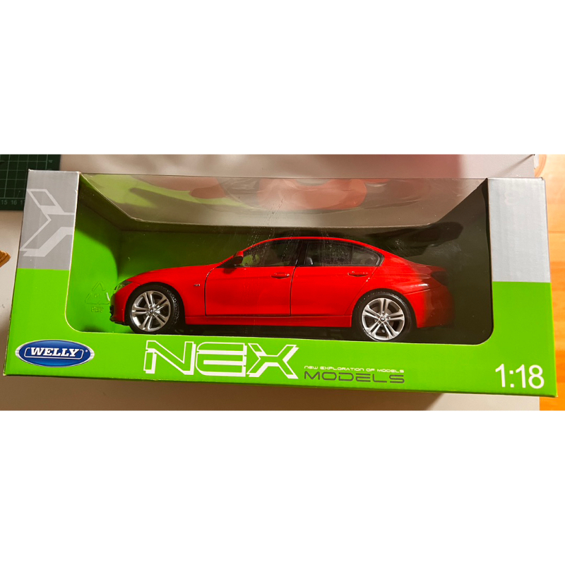 WELLY BMW 335i F30 SERIES 3 WHITE 1:24 DIE CAST METAL MODEL NEW IN BOX
