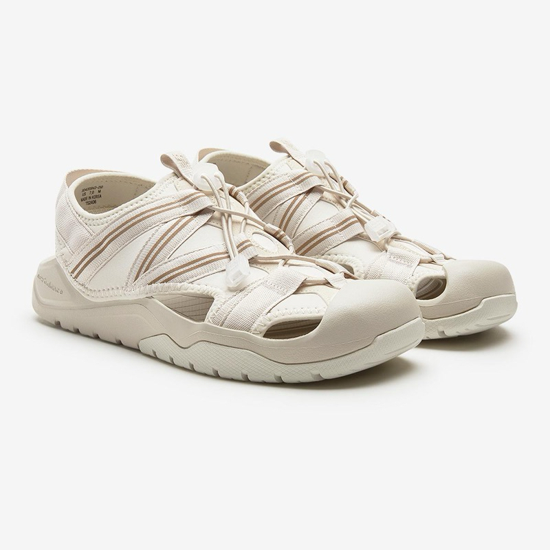 ◆New Balance◆ SD4205 韓国発 送料税込 男女兼用 3色 23~29cm ◇New Balance◇ SD4205 韓国発 送料税込 男女兼用 3色 23~29cm