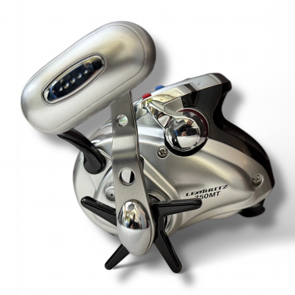 DAIWA 電動捲線器LEOBRITZ 750MT 銀怪經典款船釣紅甘星期二釣具| 蝦皮購物