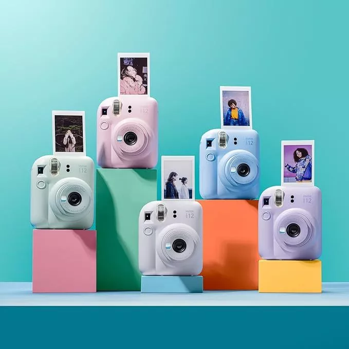 FUJI Instax mini 12 評價與送禮推薦：新手也好上手的拍立得相機值不值得買？