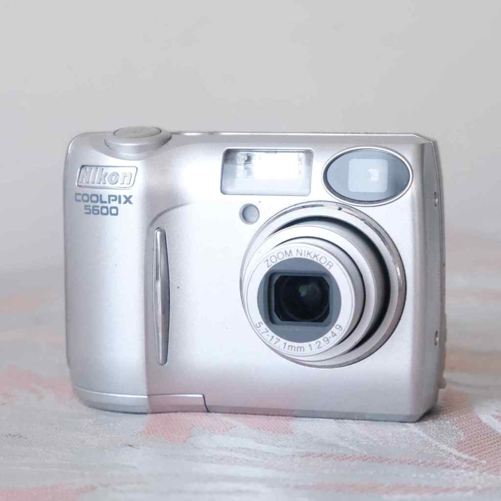 Nikon COOLPIX 5600 早期CCD 數位相機(麵包機) | 蝦皮購物