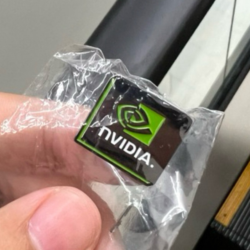 輝達徽章 輝達胸章 nvidia徽章 黃仁勳徽章電腦展徽章 nvidia pin | 蝦皮購物