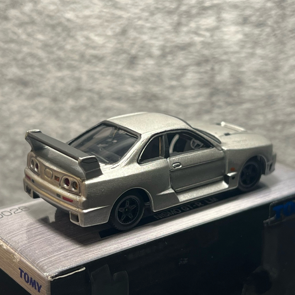 【tlv】tomica limited 0028 日產Nissan gtr NISMO GT-R LM空力套件R35膠胎 | 蝦皮購物