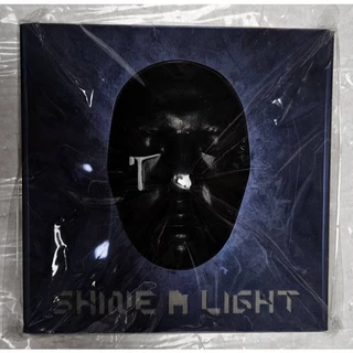 G-DRAGON SHINE A LIGHT LIVE DVD 初回　權志龍 G-DRAGON SHINE A LIGHT LIVE DVD 初回 權志龍 G-DRAGON FIRST LIVE